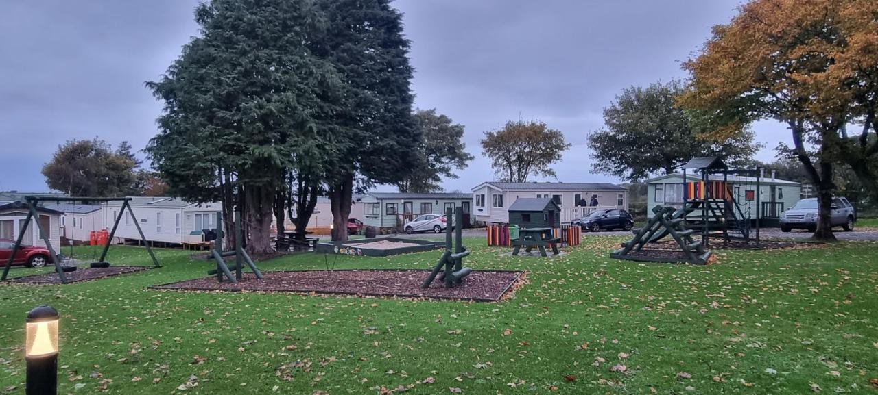 The Perrycroft At The Beeches Caravan Park Gilcrux Eksteriør billede