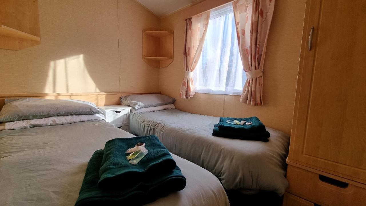 The Perrycroft At The Beeches Caravan Park Gilcrux Eksteriør billede